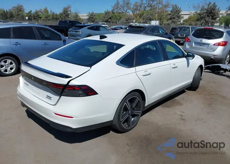 2025 Honda Accord Hybrid Sport z USA, uszkodzony, nr VIN 1HGCY2F57SA033080